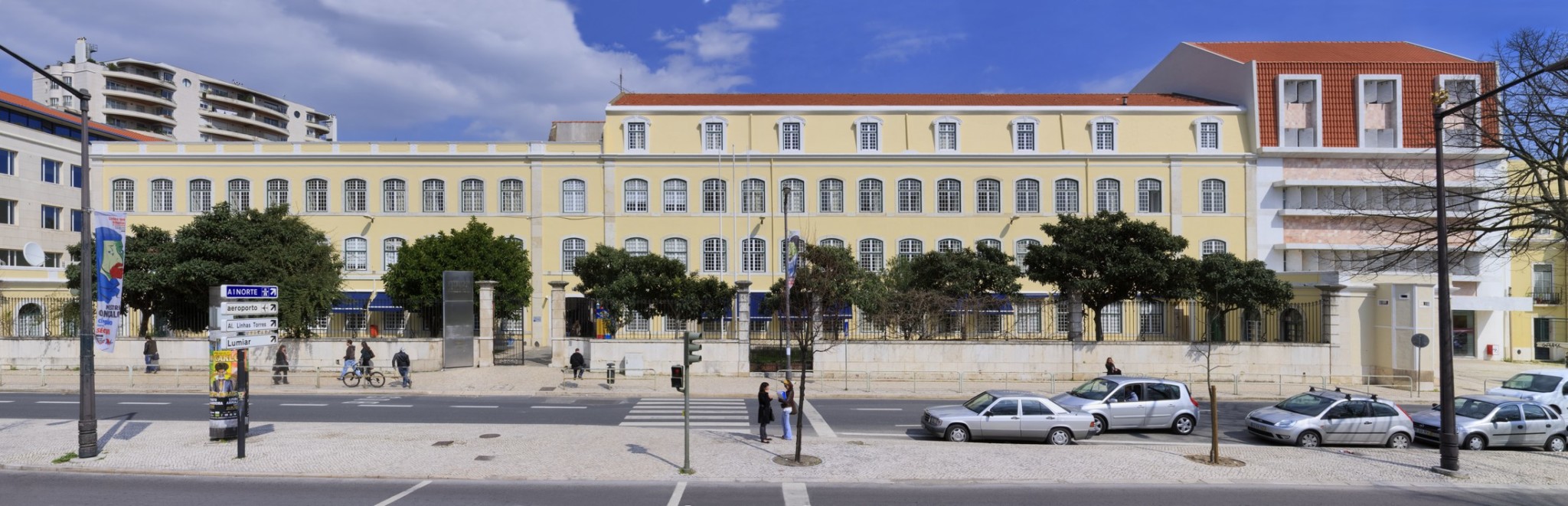 Inscrições Abertas para o Curso Preparatório para os Exames Nacionais em Portugal Inscrições Abertas para o Curso Preparatório para os Exames Nacionais em Portugal